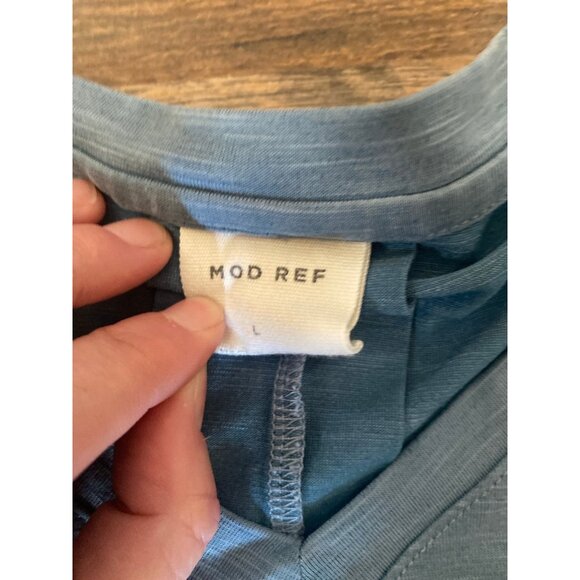 Mod Ref Women's Heathered‎ Shirt V-Neck High-Low Hem Relaxed Fit Top - Picture 2 of 4